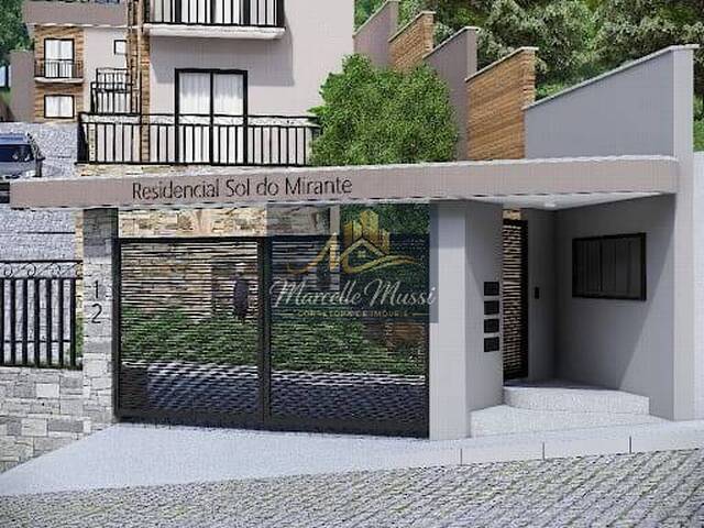 Casa para Venda em Nova Friburgo - 3