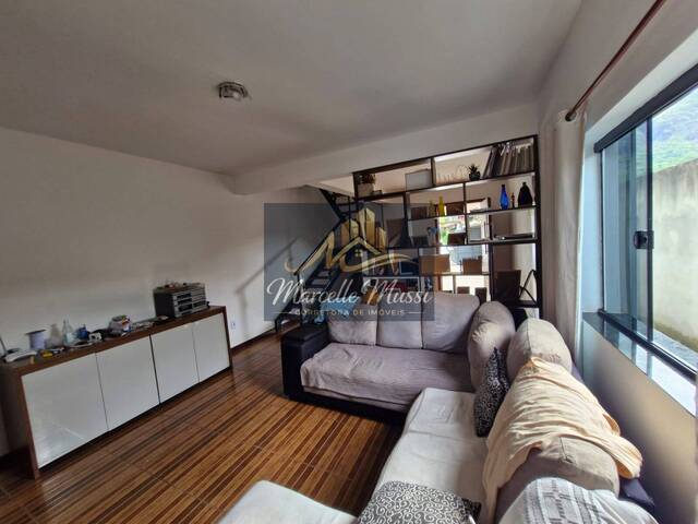 Casa para Venda em Nova Friburgo - 2