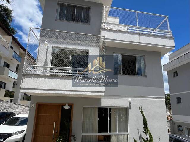 Casa para Venda em Nova Friburgo - 2