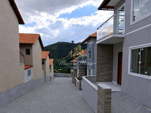 #CA41 - Casa para Venda em Nova Friburgo - RJ