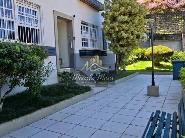 #AP037 - Apartamento para Venda em Nova Friburgo - RJ - 1