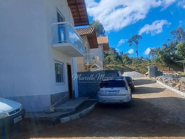 Casa para Venda em Nova Friburgo - 3
